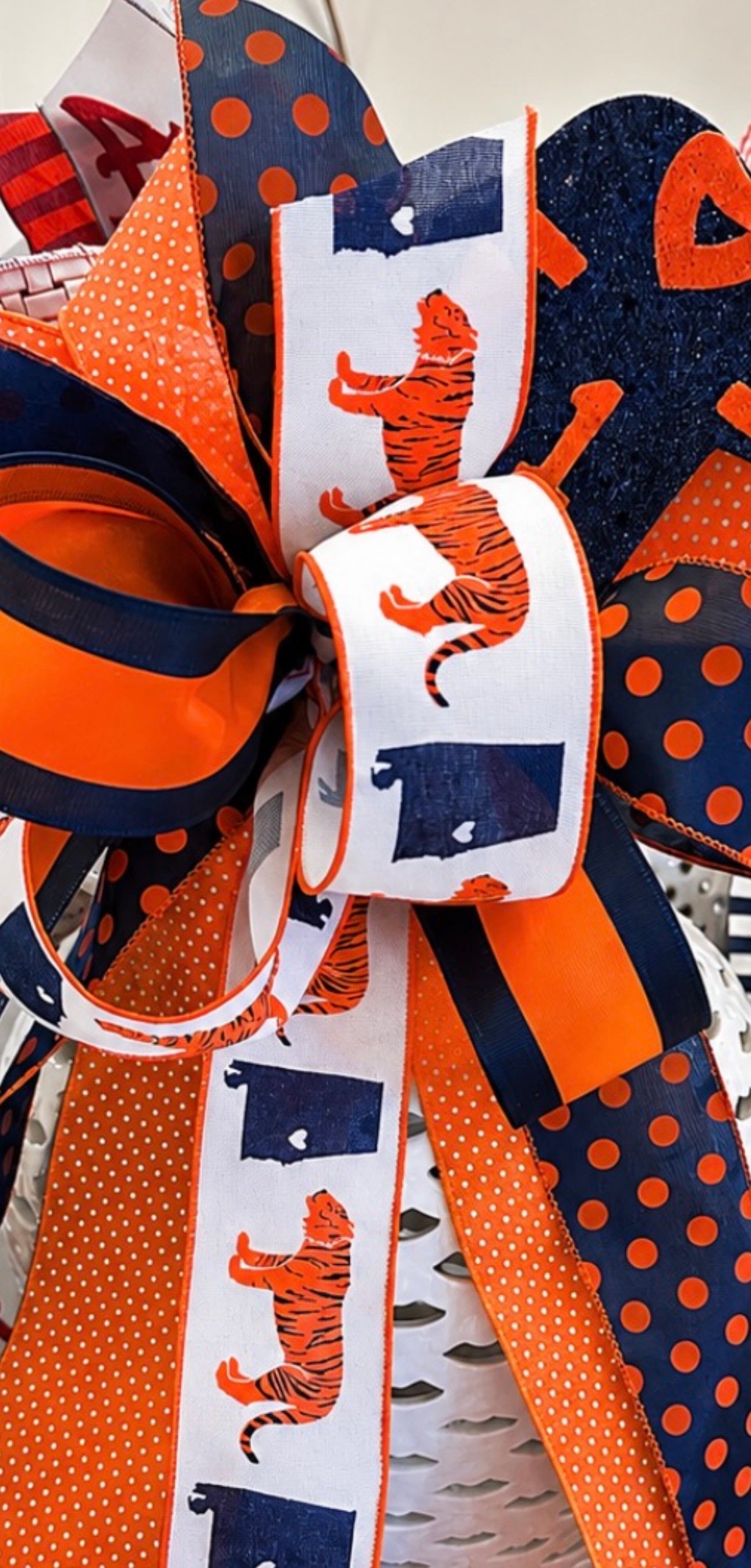 Auburn Game Day Bow