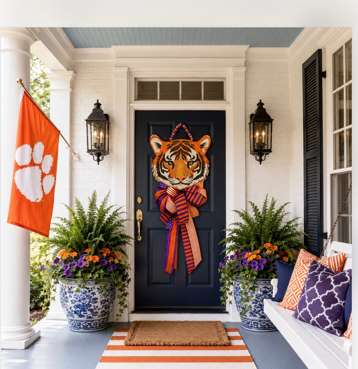 Tiger Door Hanger